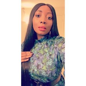 Meet your Posher, Victoria